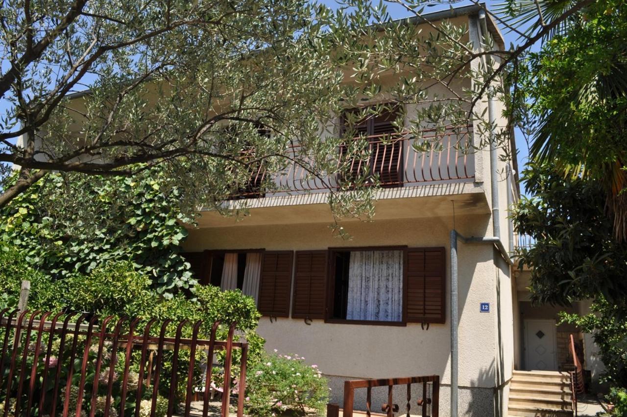 Apartman Kraljev Biograd Na Moru Exterior foto